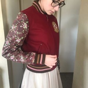 Women’s Double D Ranch Varsity